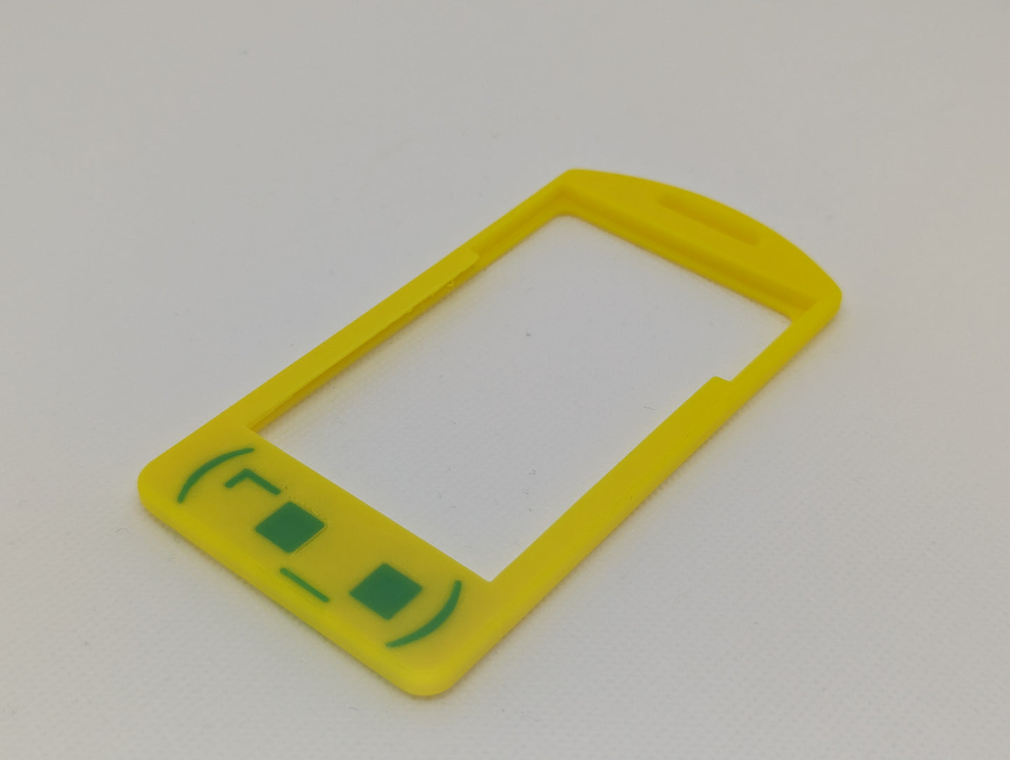 Green sunglasses guy flat on yellow badge